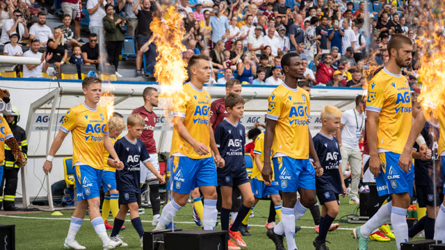 Football — photography by Štefan Šraga (photo 11)