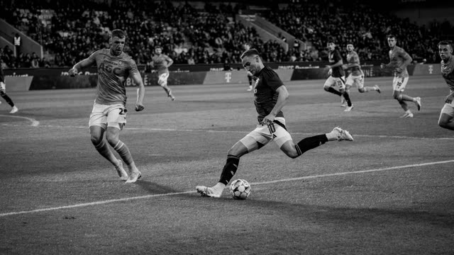 Football — photography by Štefan Šraga (photo 15)