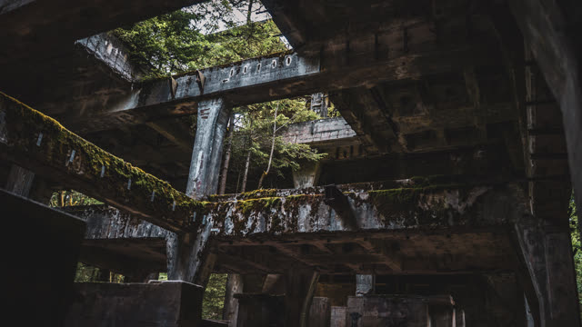 Urbex — photography by Štefan Šraga (photo 13)