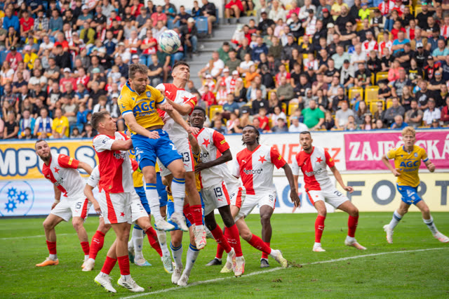 Football — photography by Štefan Šraga (photo 7)
